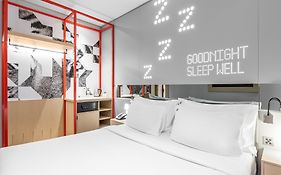 Studio M Arabian Plaza Hotel & Hotel Apartments